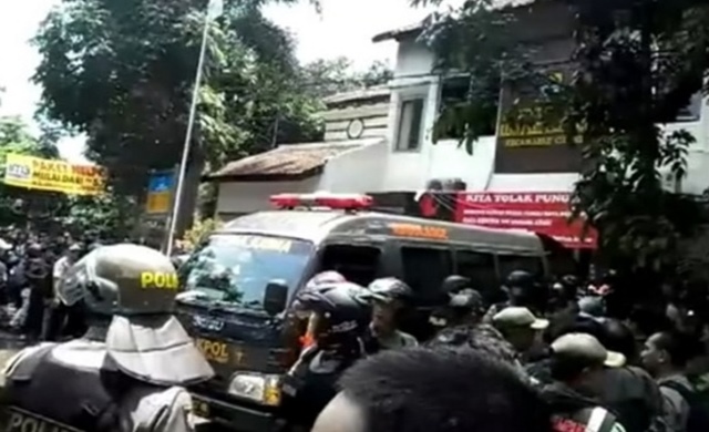 Bandung_-attack.jpg