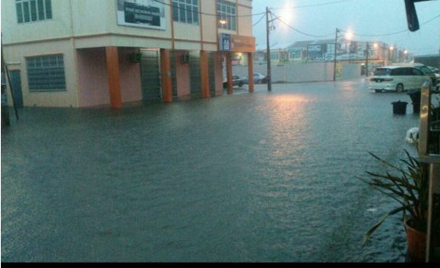 Flood-in-Selangor.jpg