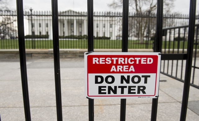 Man-arrested-after-claiming-bomb-at-White-House-gates.jpg