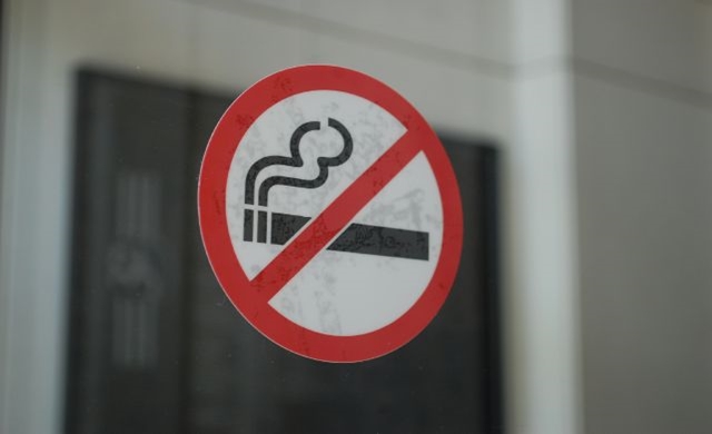 smoking-bans-sign.jpg
